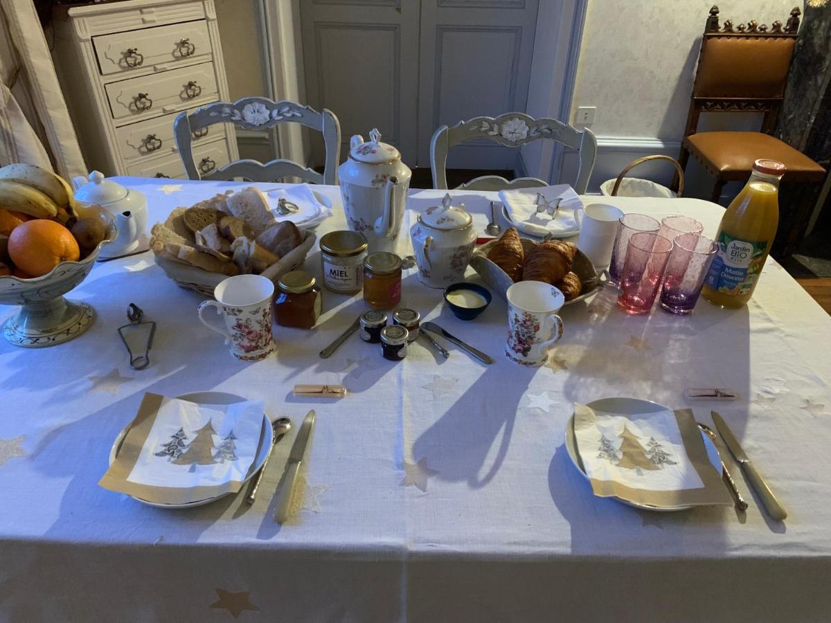 Le Manoir Des Rochers Bouere Dış mekan fotoğraf